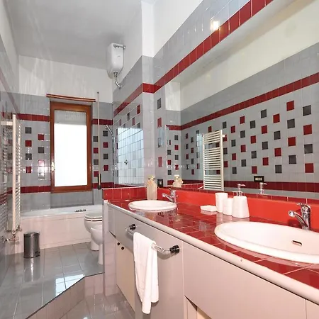 Apartment Roma *